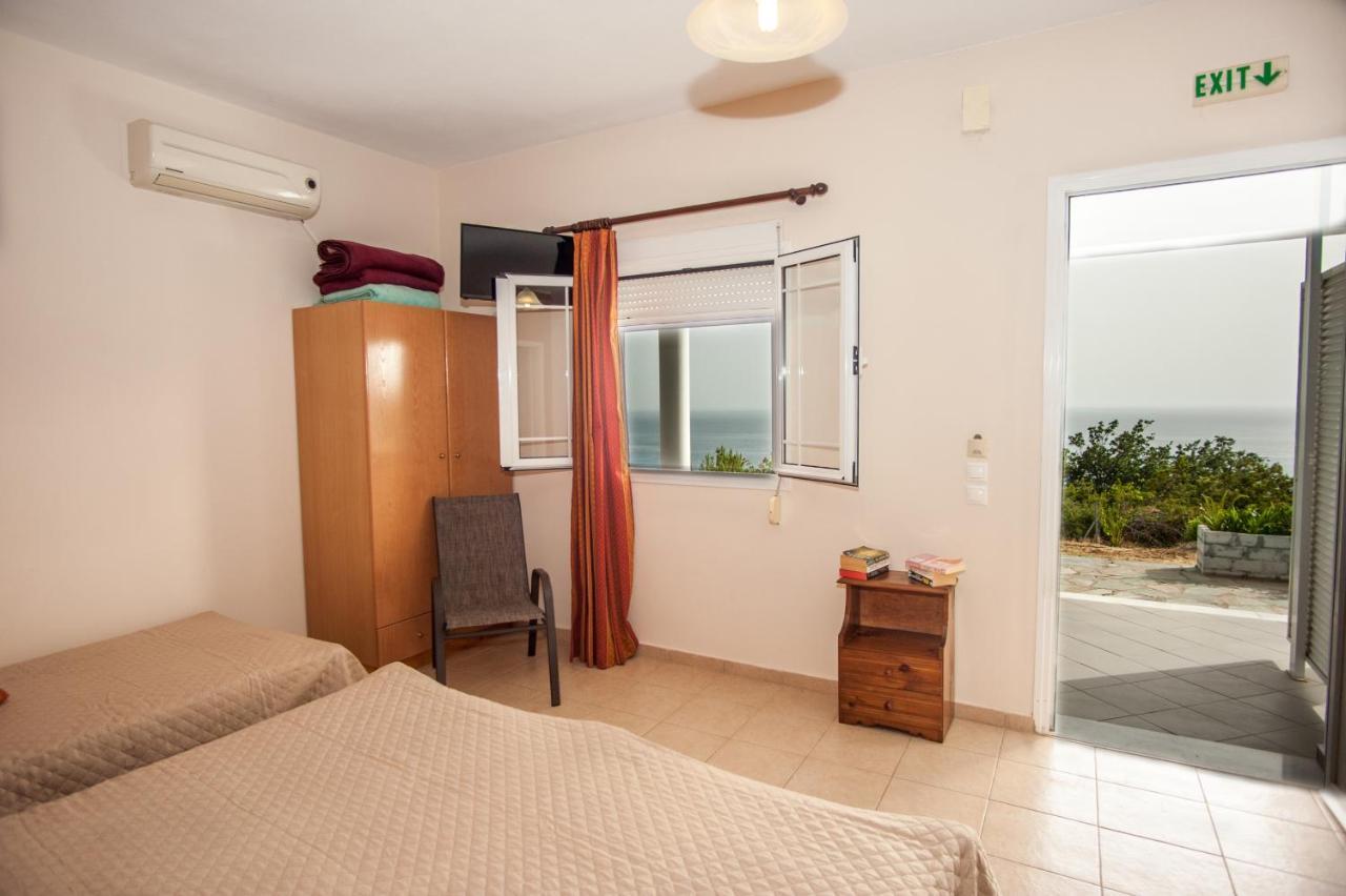 Folies Apartment Лурдата Екстериор снимка
