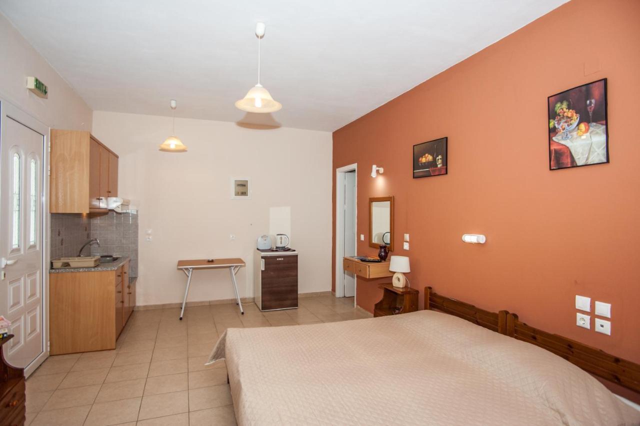Folies Apartment Лурдата Екстериор снимка