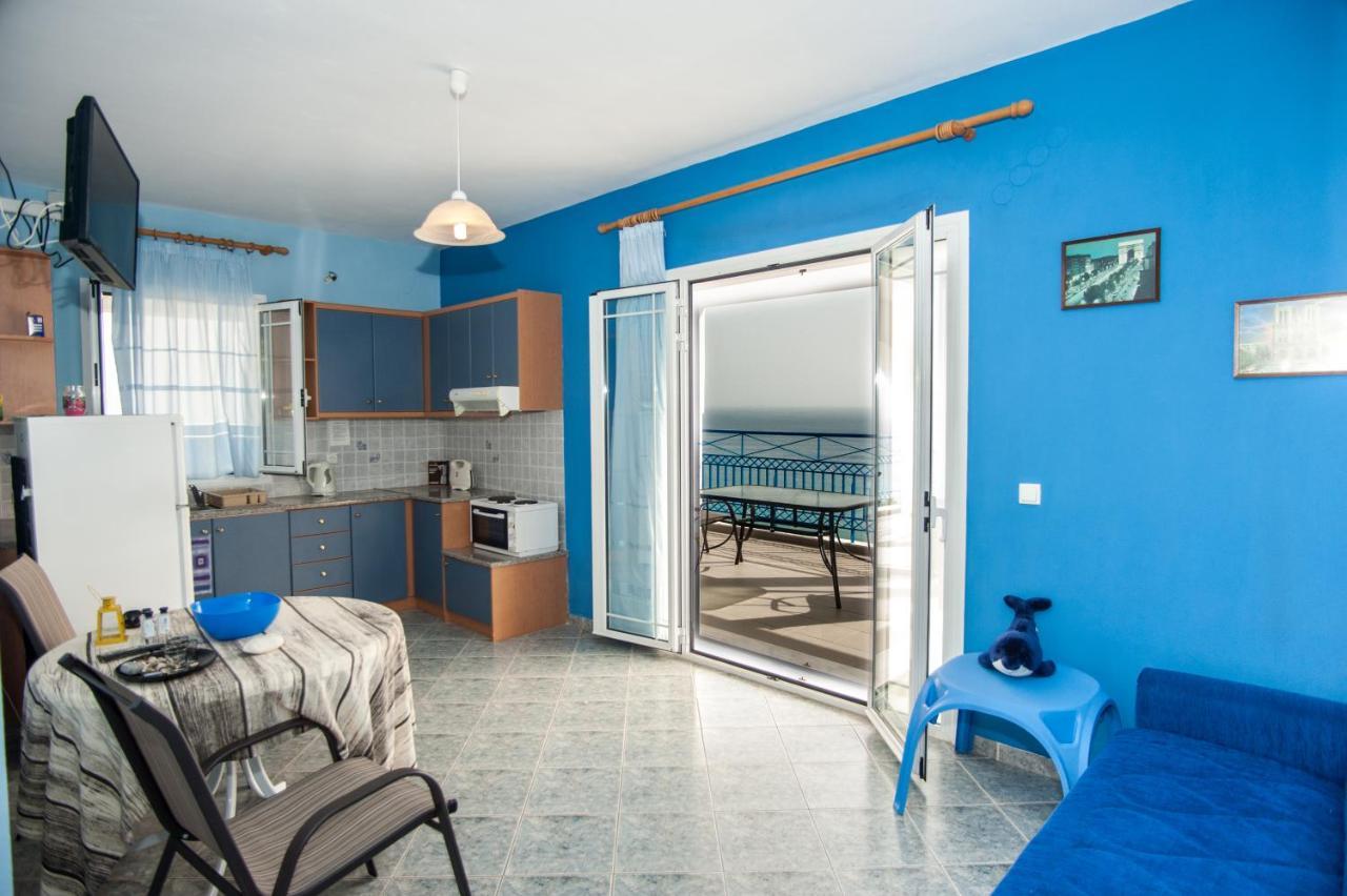 Folies Apartment Лурдата Екстериор снимка