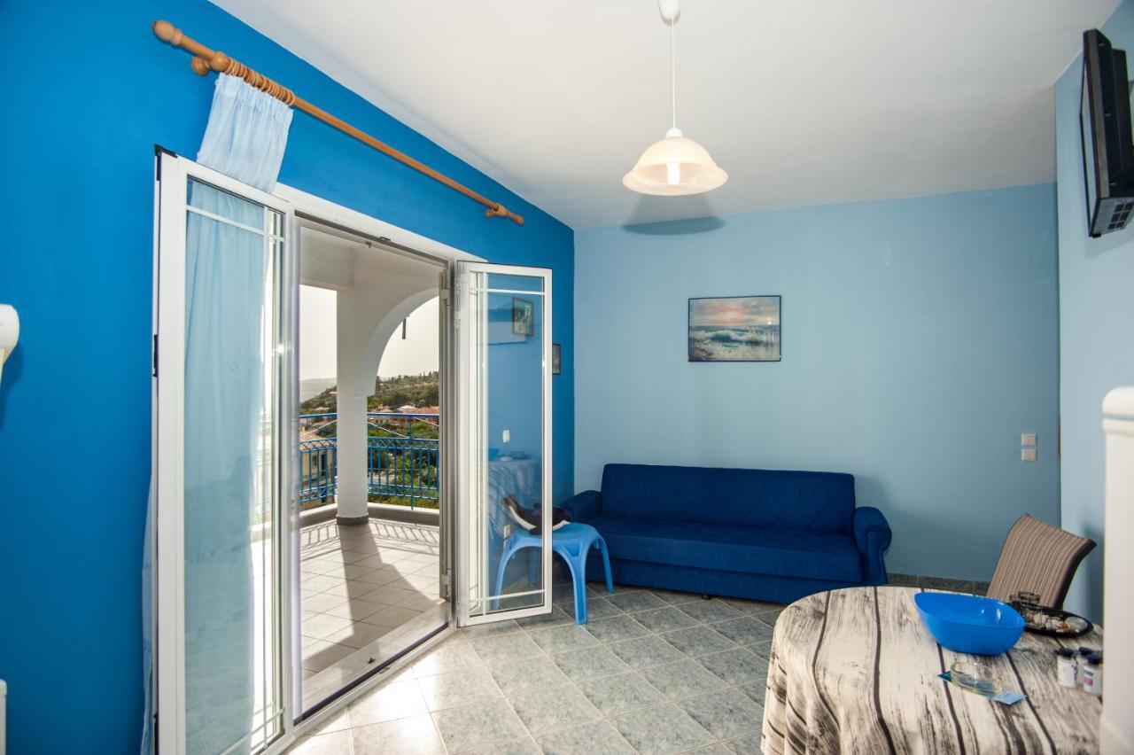 Folies Apartment Лурдата Екстериор снимка