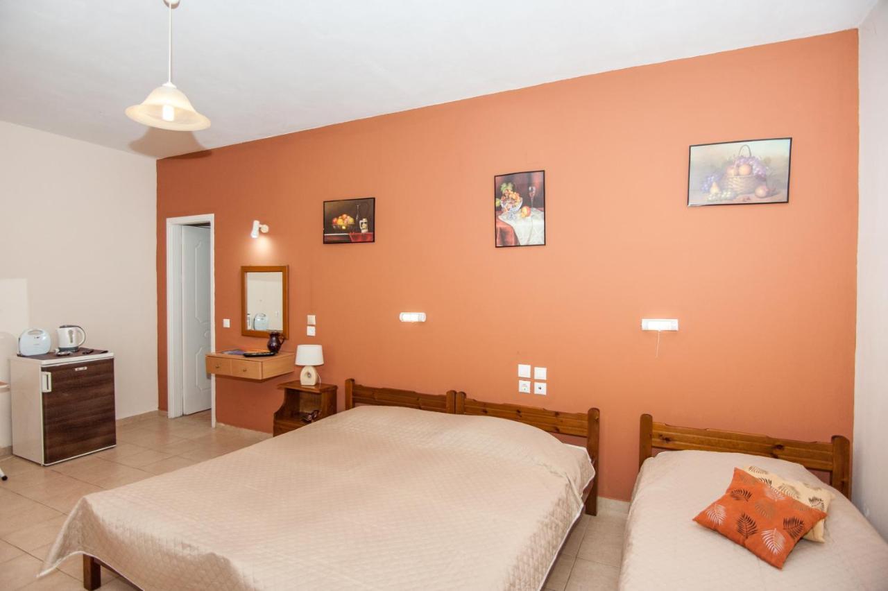 Folies Apartment Лурдата Екстериор снимка