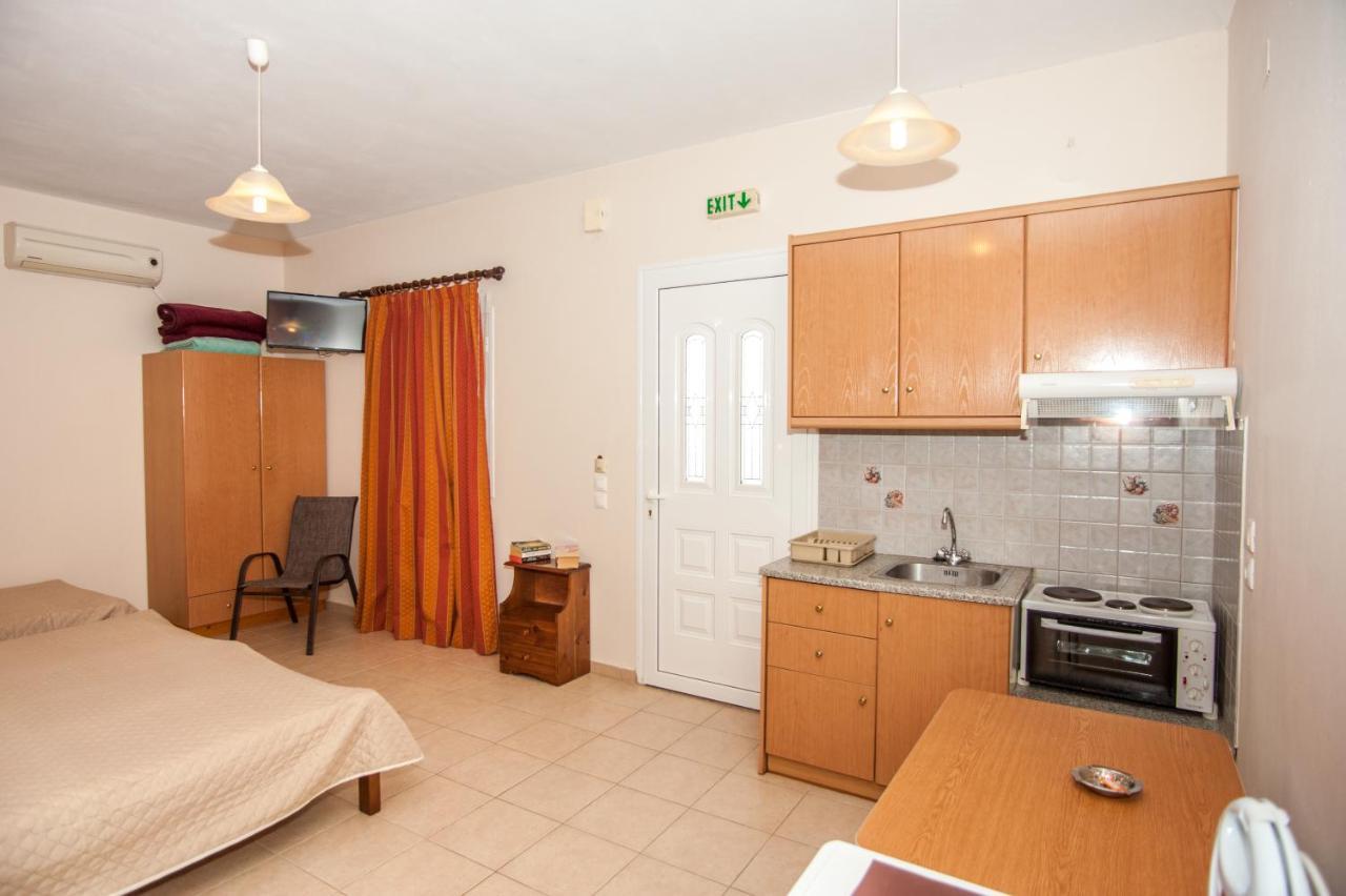 Folies Apartment Лурдата Екстериор снимка