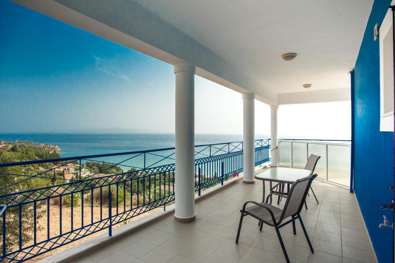 Folies Apartment Лурдата Екстериор снимка